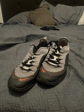 Nike Men’s Gray, Black and Orange Low-Top Sneakers